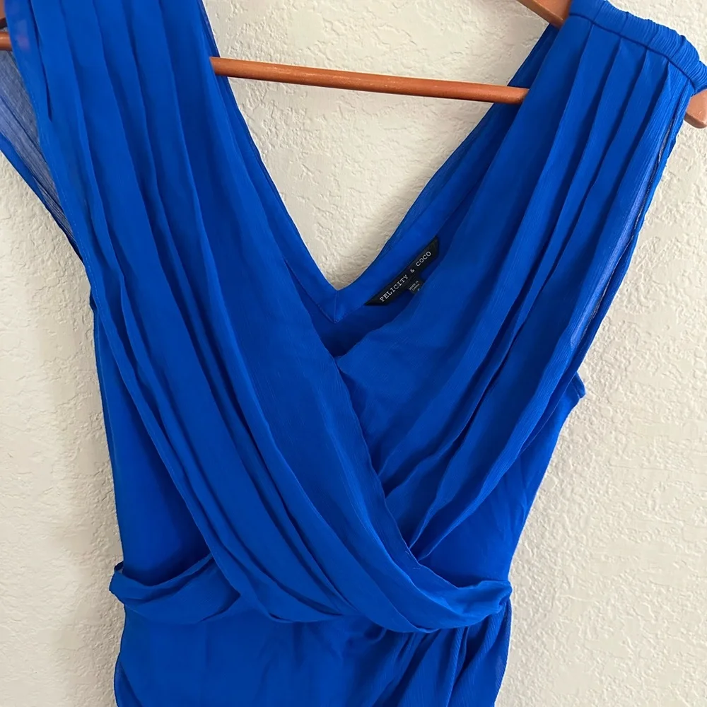 Blue Dress - Picture 5 of 5
